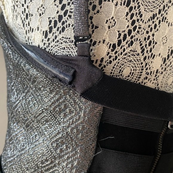 Bustier Dress GUESS size 6 US Metalic grey - Picture 8 of 9
